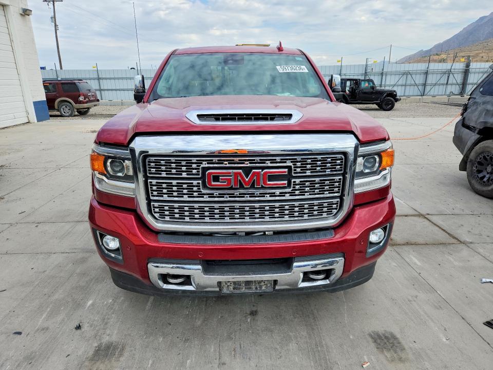 Photo 5 from auction – 2019 GMC SIERRA with VIN 1GT42WEY0KF247645