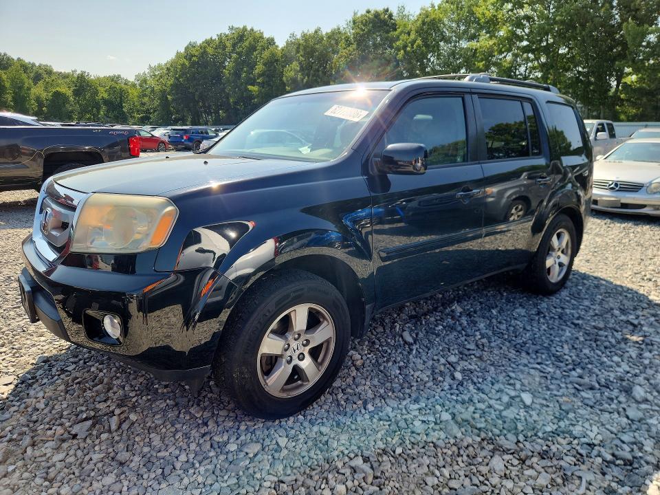 HONDA PILOT 2011 with VIN 5FNYF4H58BB088289 - Photo from auction