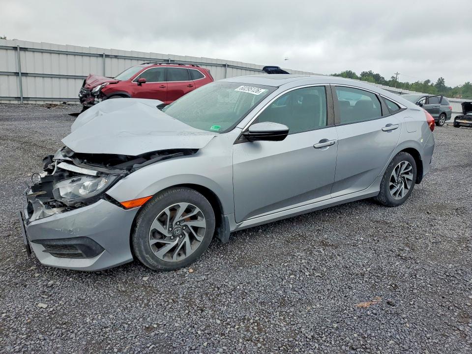 HONDA CIVIC 2018 with VIN 2HGFC2F78JH606582 - Photo from auction