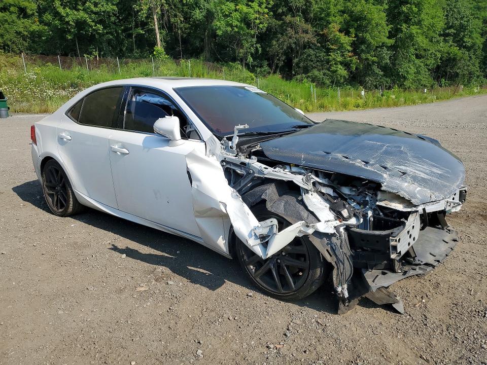 Photo 4 from auction – 2017 LEXUS IS with VIN JTHBA1D22H5039211