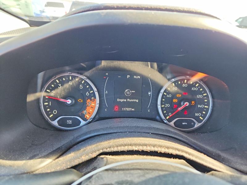 Photo 9 from auction – 2017 JEEP RENEGADE with VIN ZACCJBBB3HPF26116