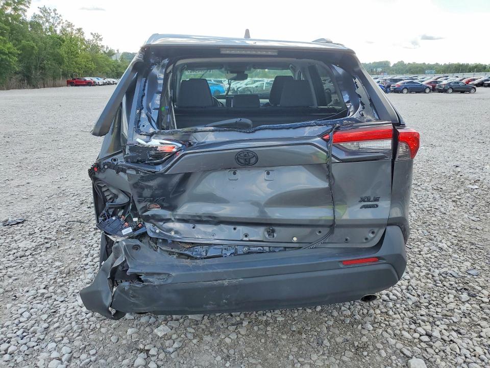 Photo 6 from auction – 2021 TOYOTA RAV4 with VIN 2T3P1RFV3MC156622