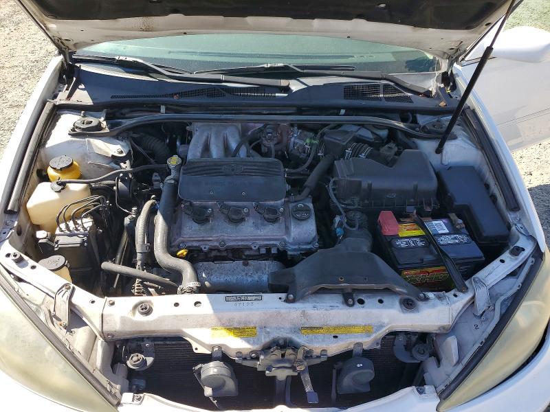 Photo 11 from auction – 2002 TOYOTA CAMRY with VIN 4T1BF30K72U010123