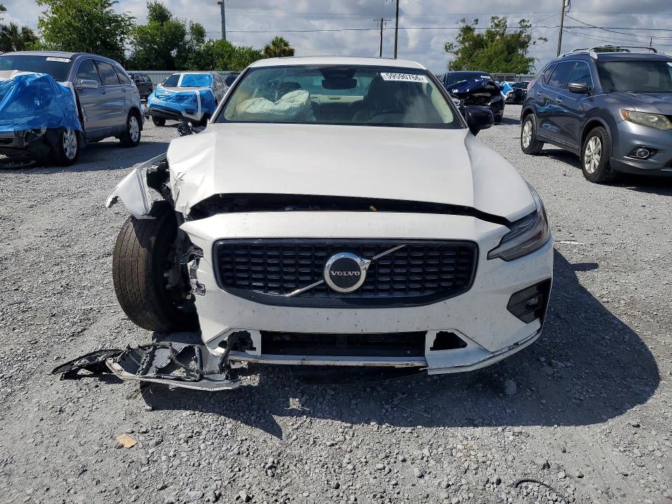 Photo 5 from auction – 2025 VOLVO S60 with VIN 7JRL12FJ5SG369129