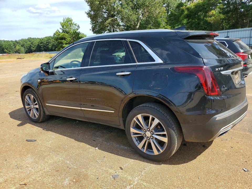 Photo 2 from auction – 2020 CADILLAC XT5 with VIN 1GYKNERS3LZ148522