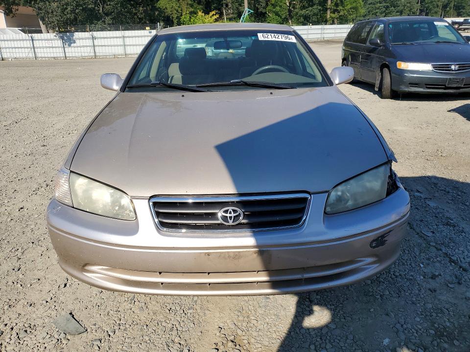 Photo 5 from auction – 2000 TOYOTA CAMRY with VIN JT2BG22K3Y0530496