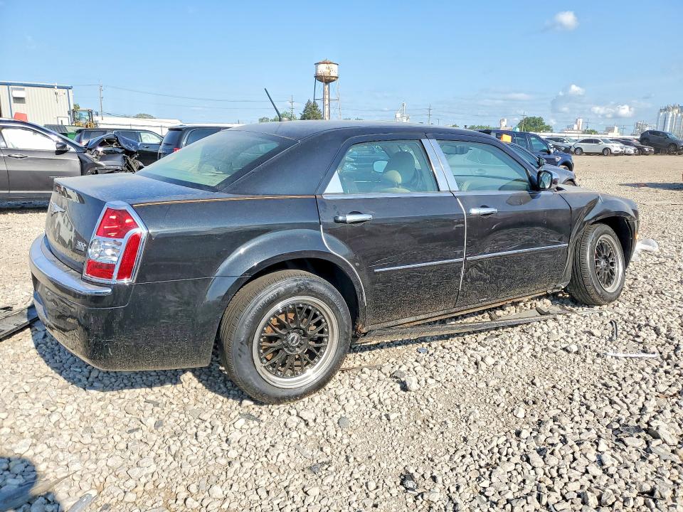 Photo 3 from auction – 2008 CHRYSLER 300 with VIN 2C3LK33G88H187629