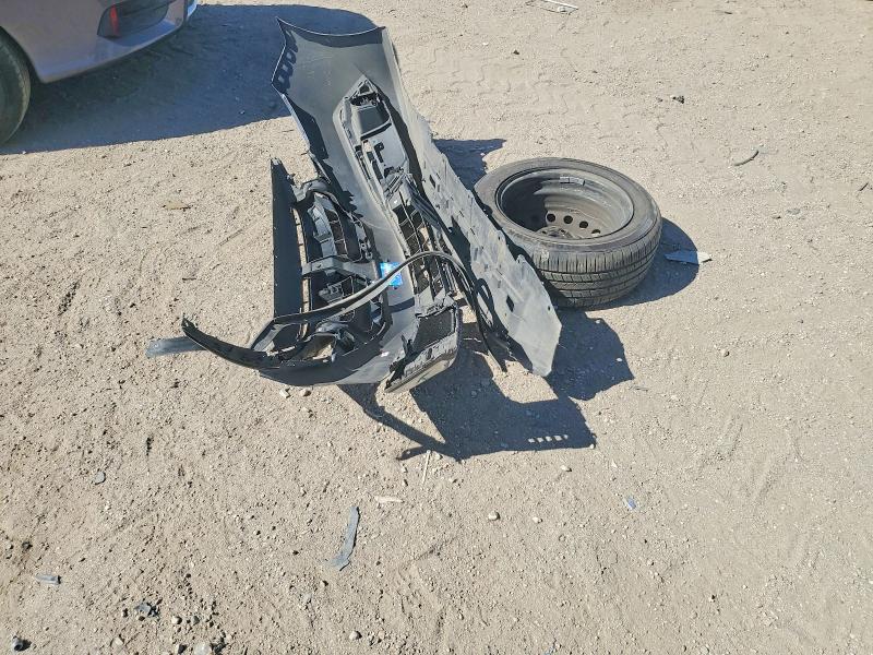 Photo 12 from auction – 2019 HONDA CIVIC with VIN 2HGFC2F62KH578948