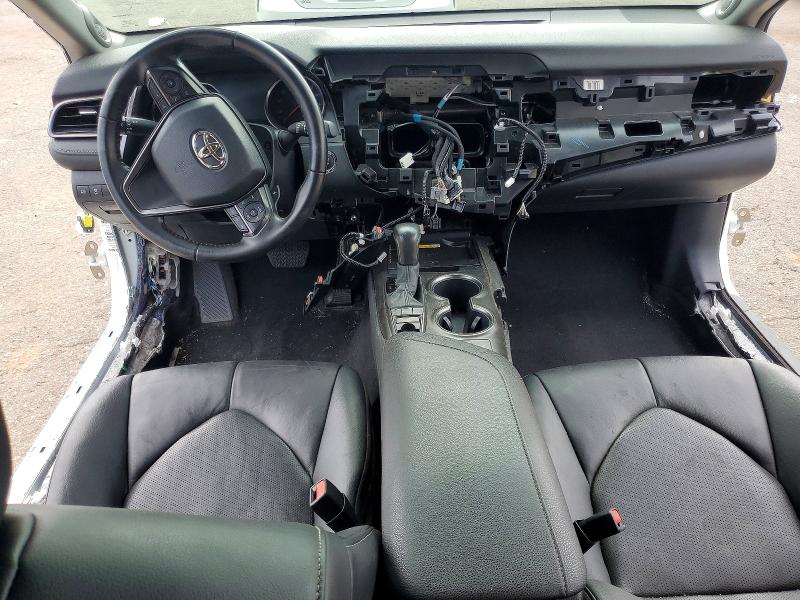 Photo 8 from auction – 2022 TOYOTA CAMRY with VIN 4T1K61AK4NU008577