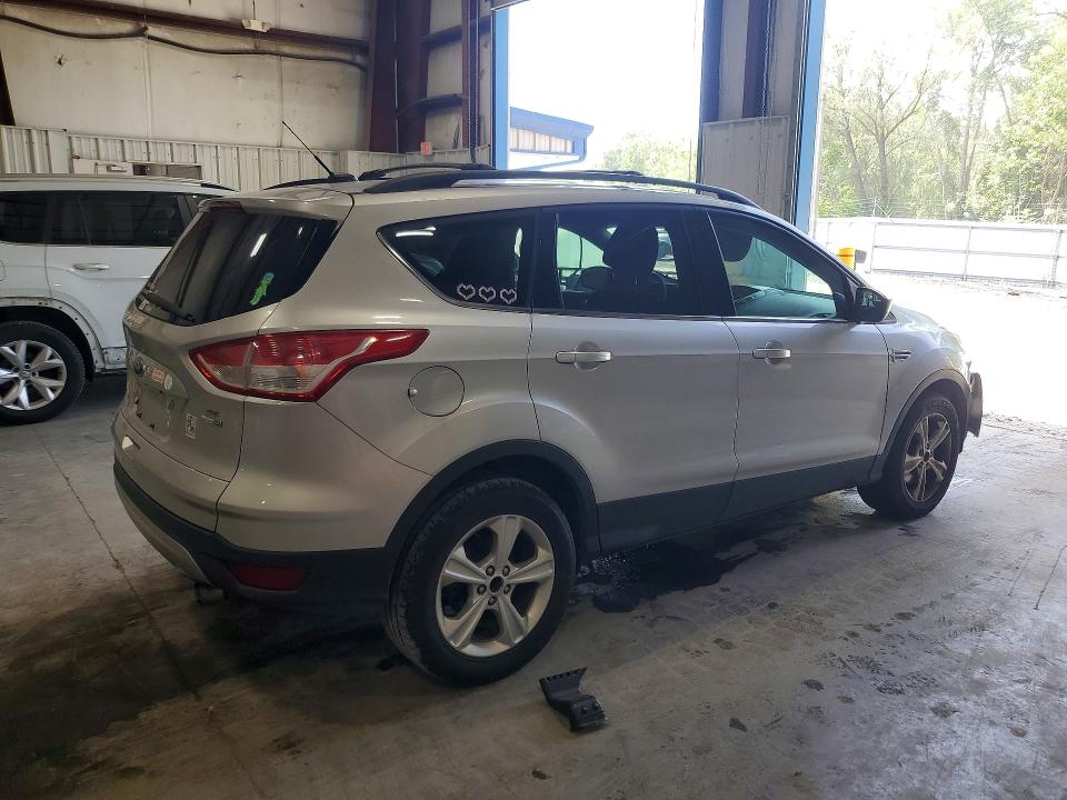 Photo 3 from auction – 2013 FORD ESCAPE with VIN 1FMCU9GX7DUC29780