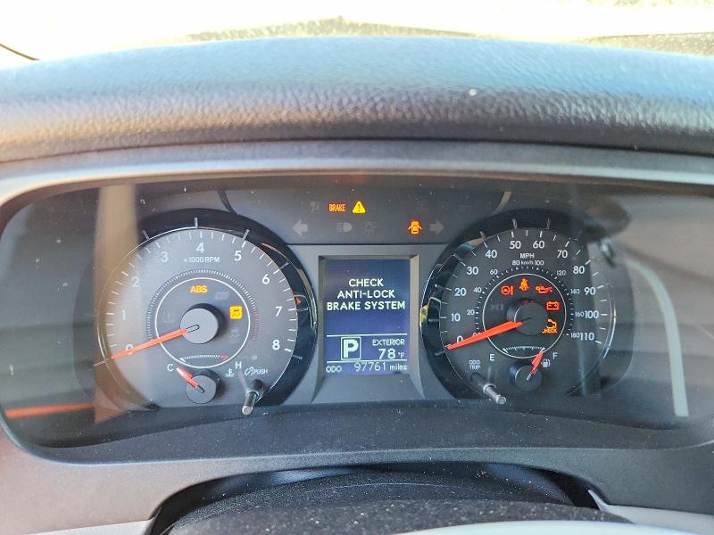 Photo 9 from auction – 2017 TOYOTA SIENNA with VIN 5TDJZ3DC6HS182179