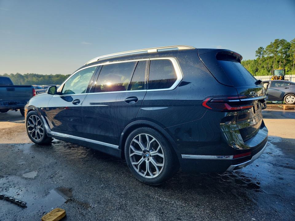 Photo 2 from auction – 2023 BMW X7 with VIN 5UX23EM02P9R10714