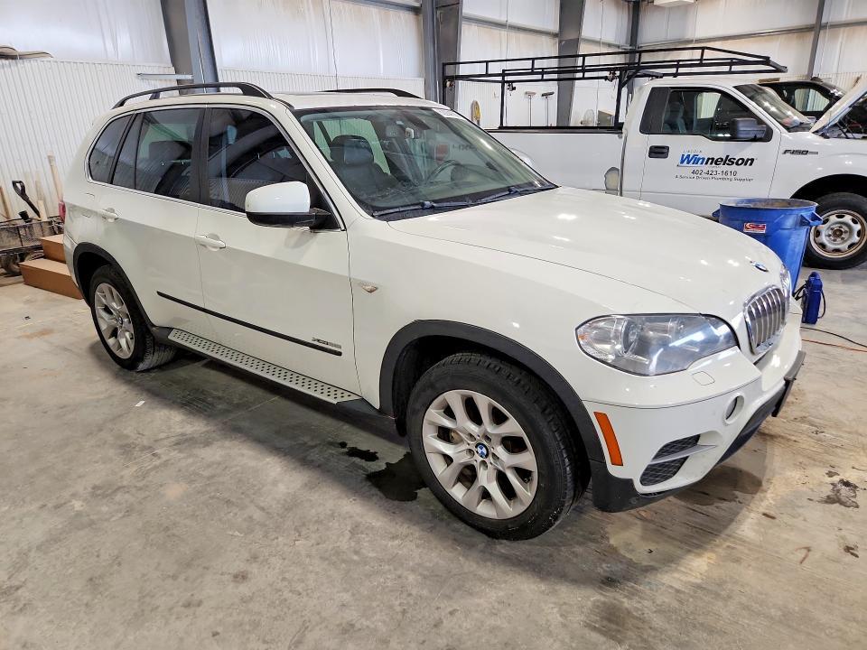 Photo 4 from auction – 2013 BMW X5 with VIN 5UXZV4C52D0G51905