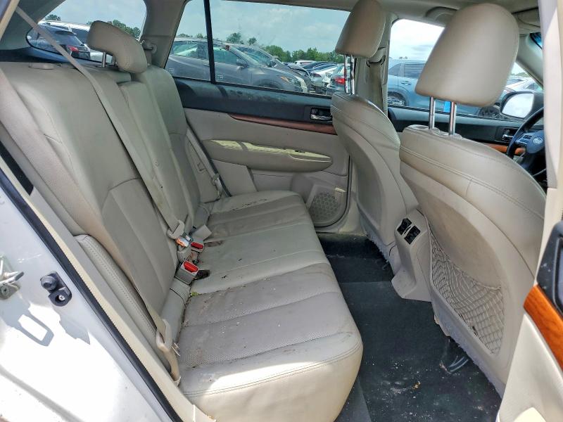Photo 11 from auction – 2014 SUBARU OUTBACK with VIN 4S4BRCMC1E3326010