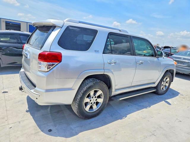 Фото 3 с аукциона – 2010 TOYOTA 4RUNNER с VIN JTEZU5JR3A5000807