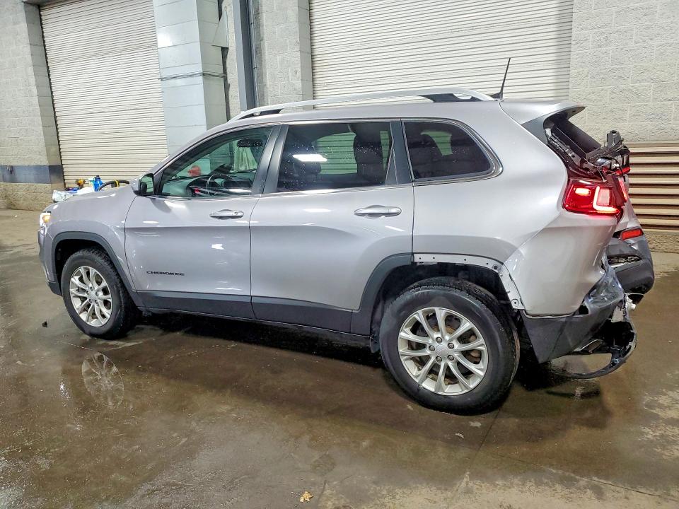 Photo 2 from auction – 2019 JEEP CHEROKEE with VIN 1C4PJMCX8KD270858
