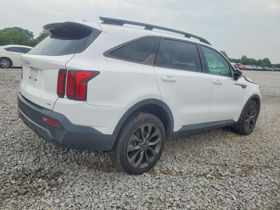 Photo 3 from auction – 2023 KIA SORENTO with VIN 5XYRHDLF9PG223262