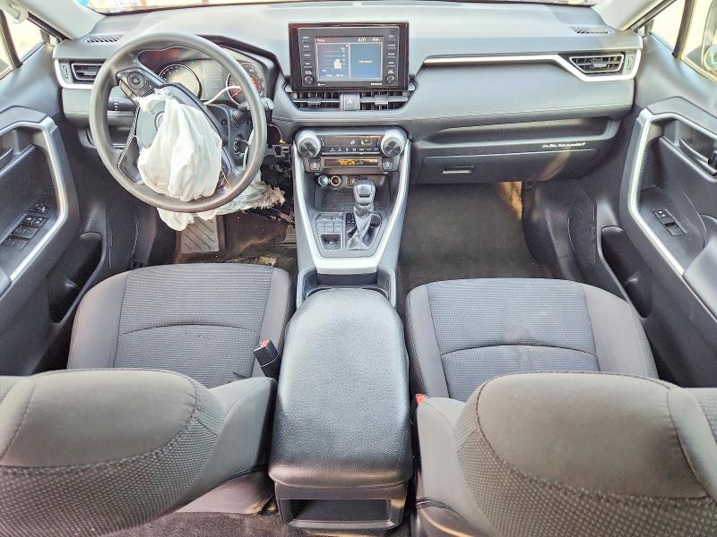 Photo 8 from auction – 2020 TOYOTA RAV4 with VIN 2T3F1RFV6LC099889