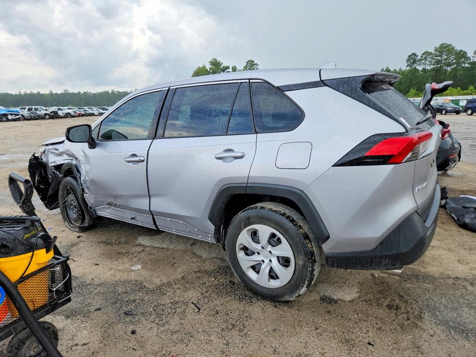 Photo 2 from auction – 2024 TOYOTA RAV4 with VIN 2T3H1RFV3RC260250