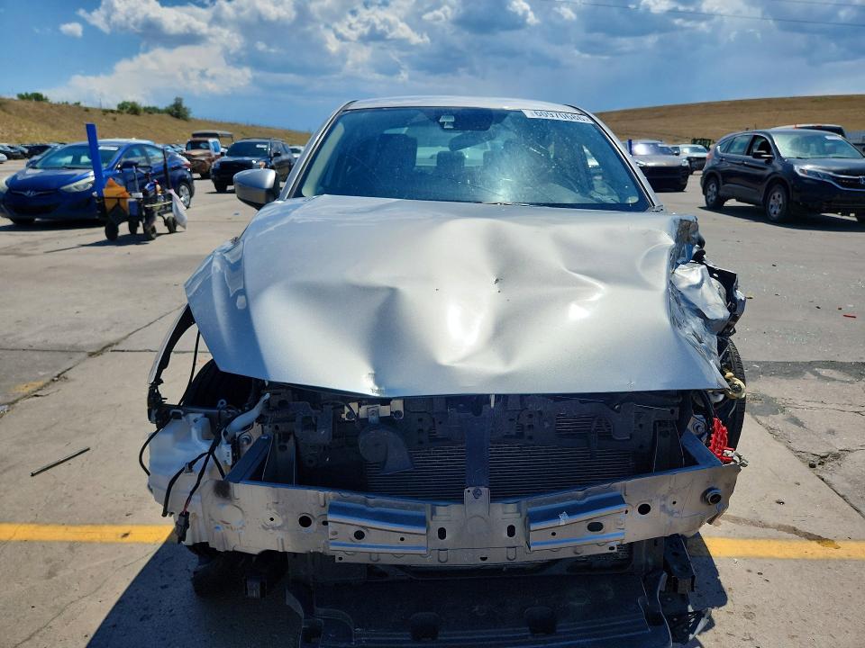 Photo 5 from auction – 2016 SCION IA with VIN 3MYDLBZV1GY140286