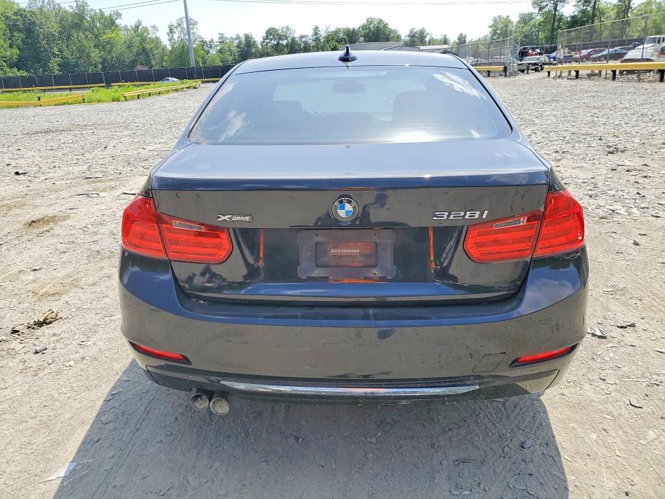 Foto 6 de la subasta – 2013 BMW 328 con VIN WBA3B5G55DNS00626