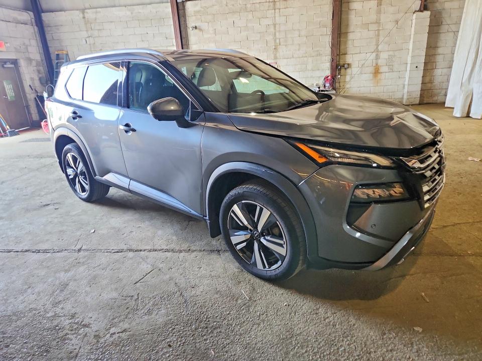 Photo 4 from auction – 2024 NISSAN ROGUE with VIN 5N1BT3CB7RC742742