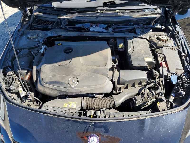Photo 11 from auction – 2016 MERCEDES-BENZ CLA with VIN WDDSJ4EB5GN381595