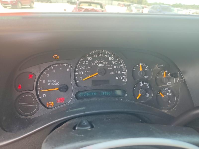 Photo 9 from auction – 2005 CHEVROLET SILVERADO with VIN 1GCEC14X95Z293295