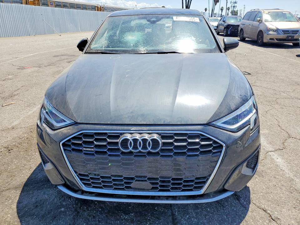 Photo 5 from auction – 2024 AUDI A3 with VIN WAUGUDGY6RA015287