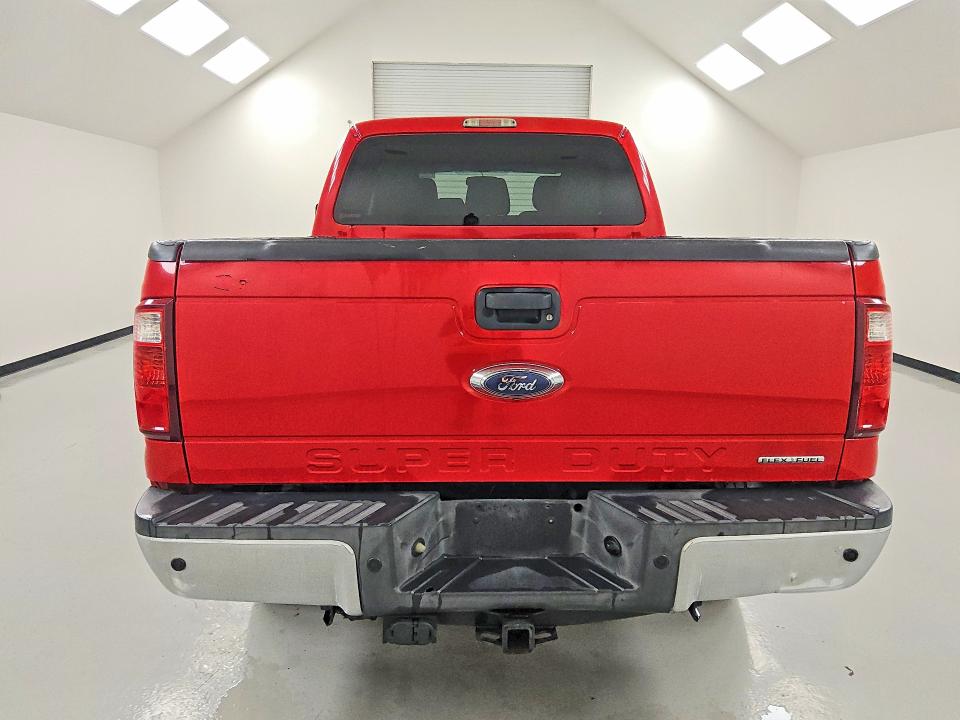 صورة رقم 6 من المزاد - 2015 FORD F250 مع VIN 1FT7W2B67FEB78493
