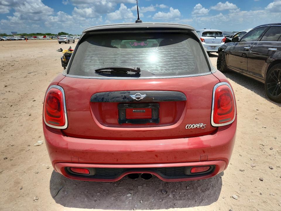 Photo 6 from auction – 2016 MINI COOPER with VIN WMWXU3C56G2D29926