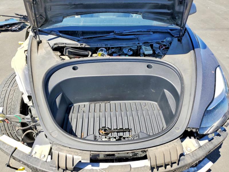 Photo 11 from auction – 2023 TESLA MODEL 3 with VIN 5YJ3E1EA6PF452889