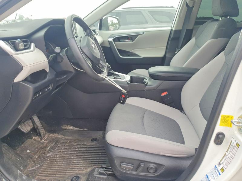 Photo 7 from auction – 2022 TOYOTA RAV4 with VIN 2T3P1RFV7NC309861