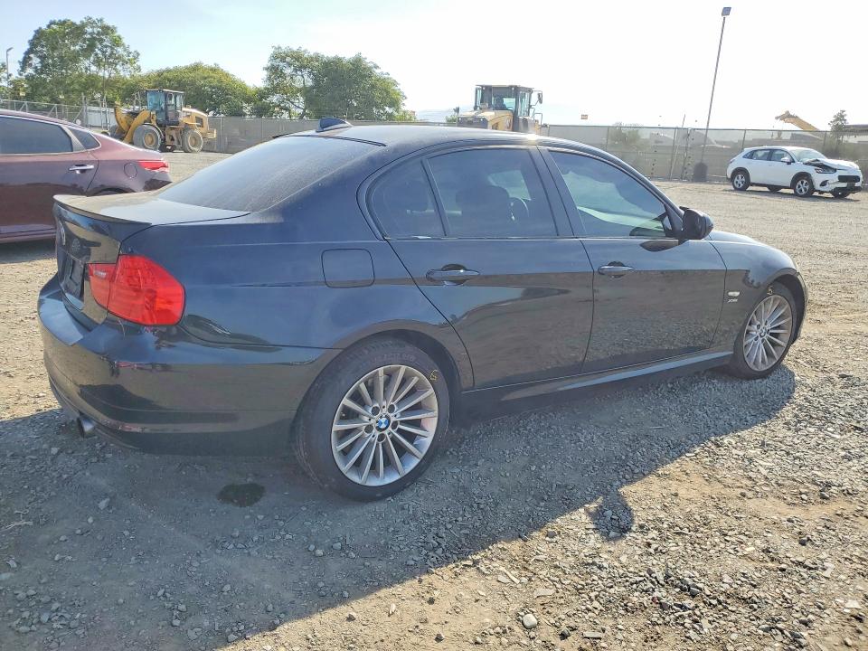 Photo 3 from auction – 2011 BMW 335 with VIN WBAPL5C50BA921543