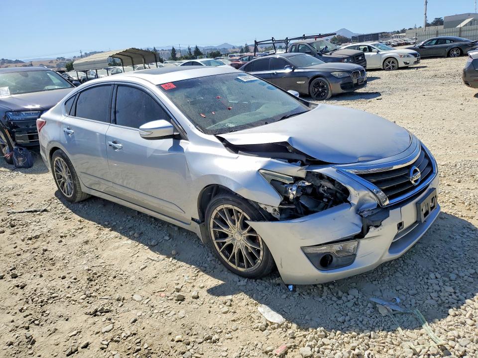 Photo 4 from auction – 2013 NISSAN ALTIMA with VIN 1N4BL3AP9DN436759