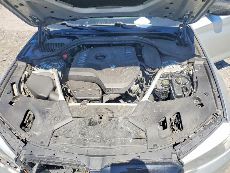 Photo 11 from auction – 2019 BMW 530 with VIN WBAJA7C56KWW24223