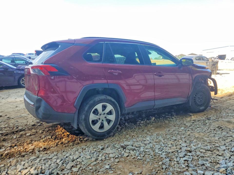 Photo 3 from auction – 2021 TOYOTA RAV4 with VIN 2T3F1RFVXMW149113