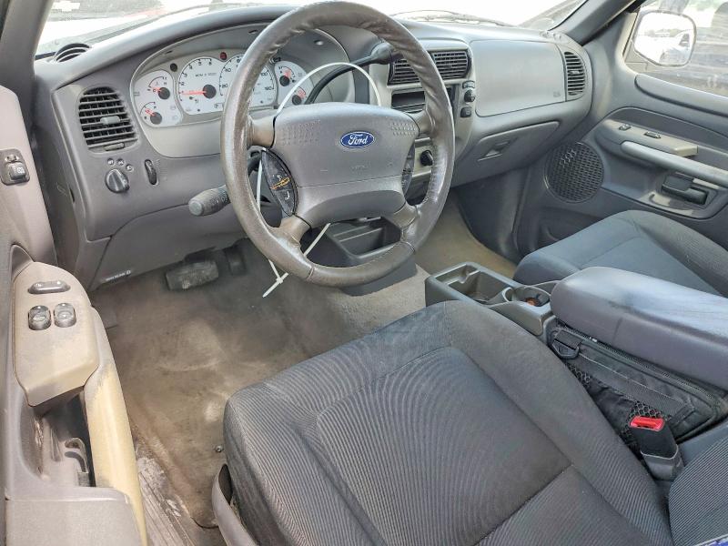 Photo 8 from auction – 2002 FORD EXPLORER with VIN 1FMYU60E72UD38380