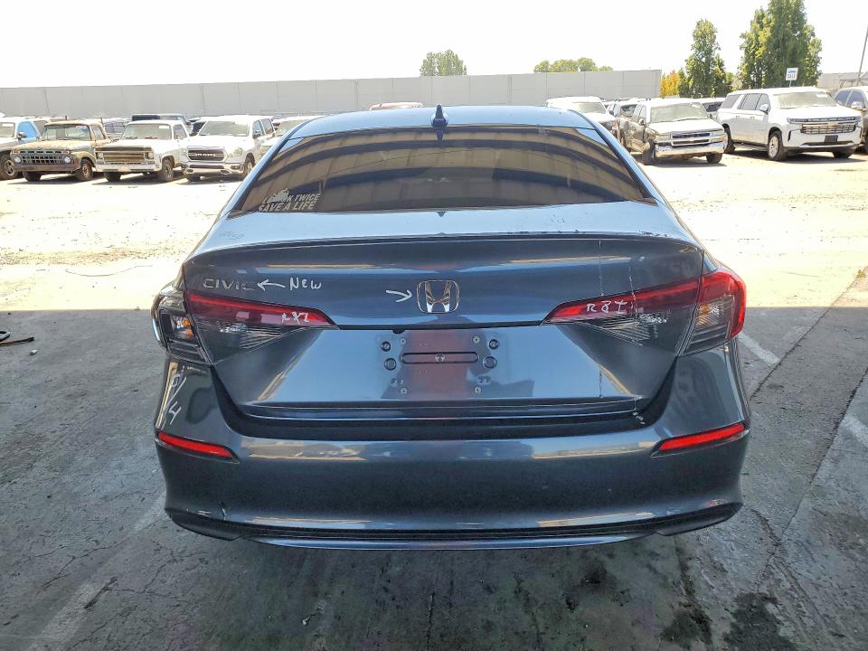 Photo 6 from auction – 2024 HONDA CIVIC with VIN 2HGFE2F27RH588764