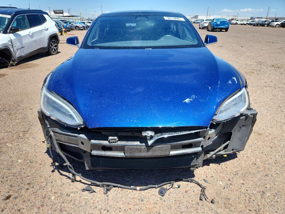 Photo 5 from auction – 2017 TESLA MODEL S with VIN 5YJSA1E22HF192234