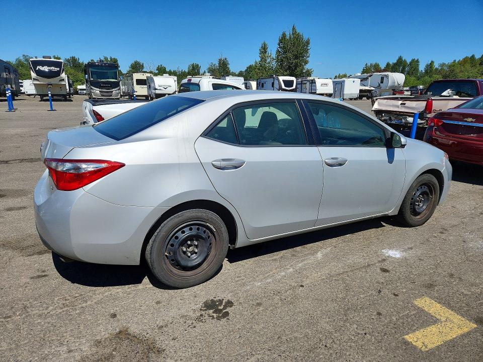 Photo 3 from auction – 2015 TOYOTA COROLLA with VIN 2T1BURHE5FC411474