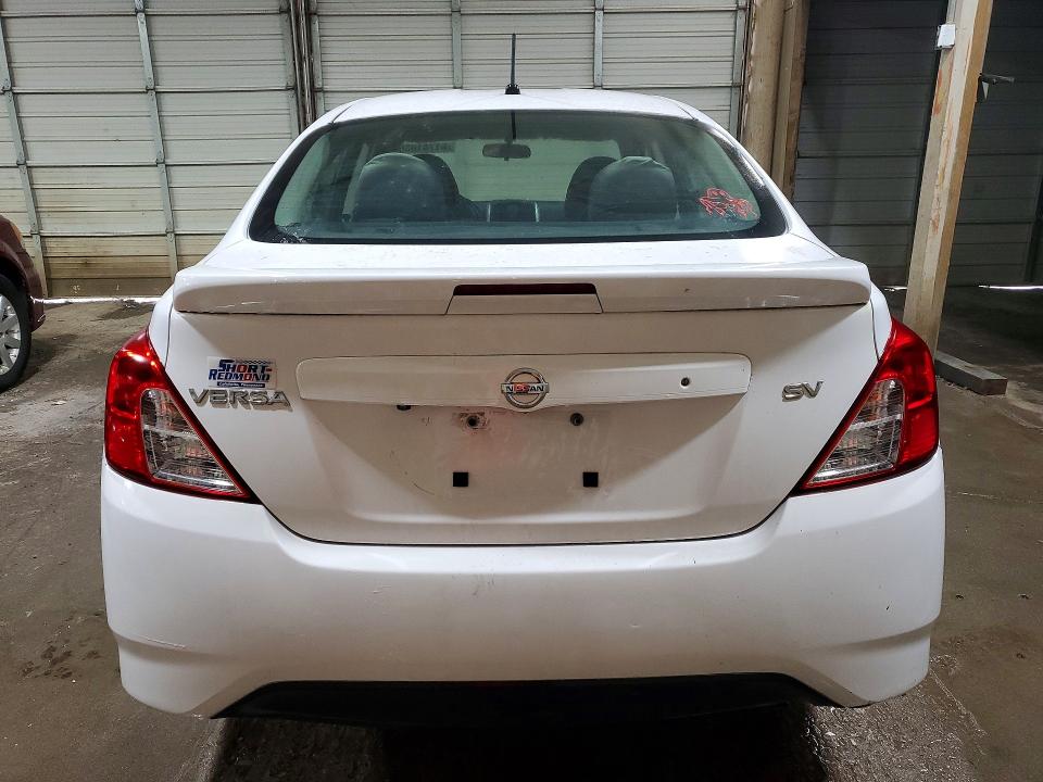 Photo 6 from auction – 2018 NISSAN VERSA with VIN 3N1CN7AP9JL883462