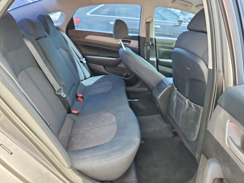 Photo 10 from auction – 2018 HYUNDAI SONATA with VIN 5NPE34AF8JH621482