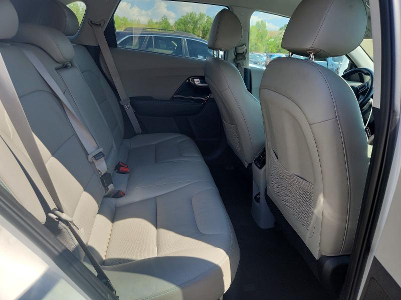 Photo 11 from auction – 2019 KIA NIRO with VIN KNDCC3LDXK5222149