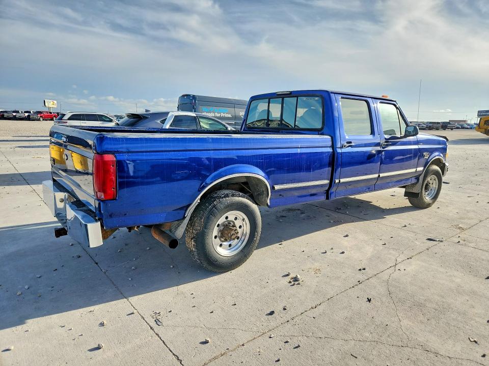 Photo 3 from auction – 1997 FORD F350 with VIN 1FTJW35F0VEB41503