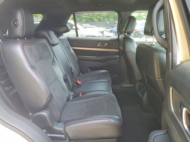 Photo 11 from auction – 2019 FORD EXPLORER with VIN 1FM5K7D8XKGA58583