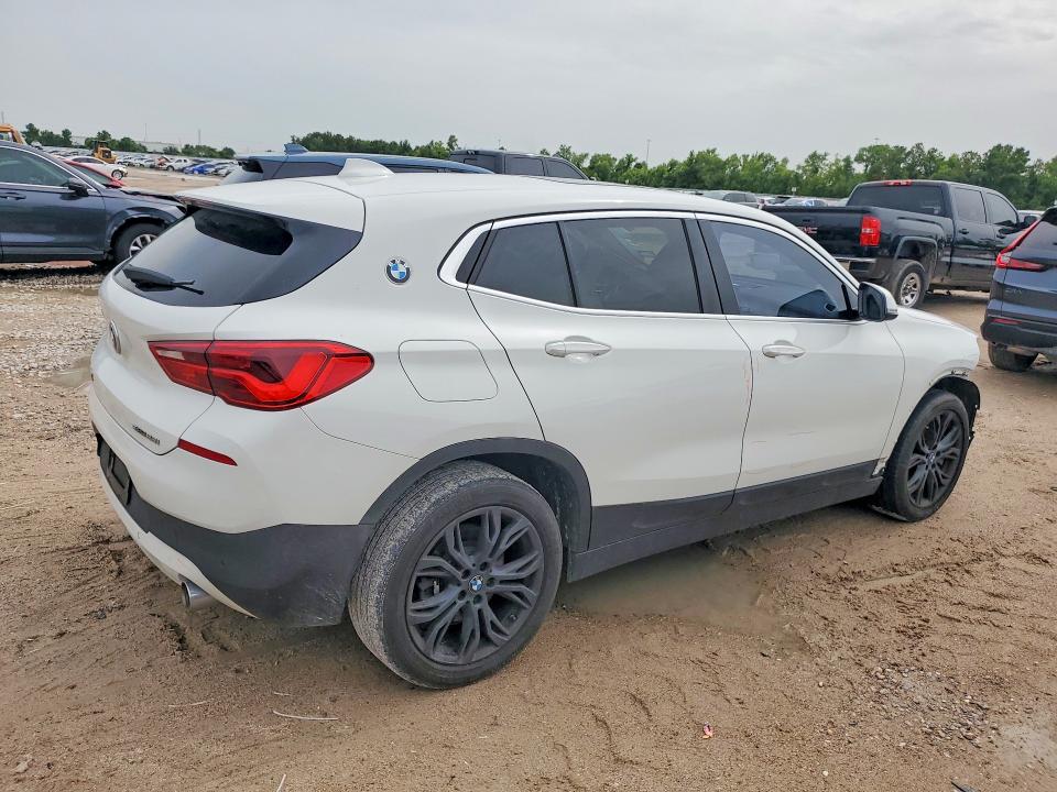 Photo 3 from auction – 2020 BMW X2 with VIN WBXYH9C02L5P56077