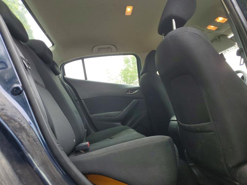 Photo 10 from auction – 2018 MAZDA MAZDA 3 with VIN 3MZBN1U77JM236986