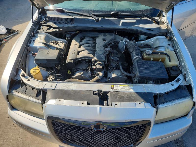 Photo 11 from auction – 2008 CHRYSLER 300 with VIN 2C3KA53GX8H222598