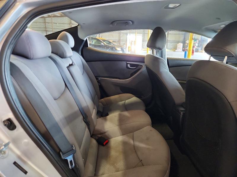 Photo 10 from auction – 2012 HYUNDAI ELANTRA with VIN 5NPDH4AE6CH127211